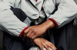 阿森(sēn)纳携手 A-COLD-WALL 推出街头服飾(shì)系列