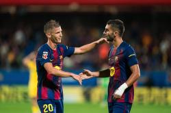 西甲｜费兰·托雷斯独中两元 巴萨轻取赫塔菲