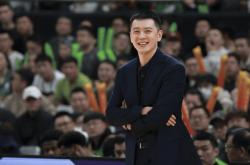 杨鸣盛赞广东独一档！杜锋巧妙回应：杨导是CBA+全运冠军教练