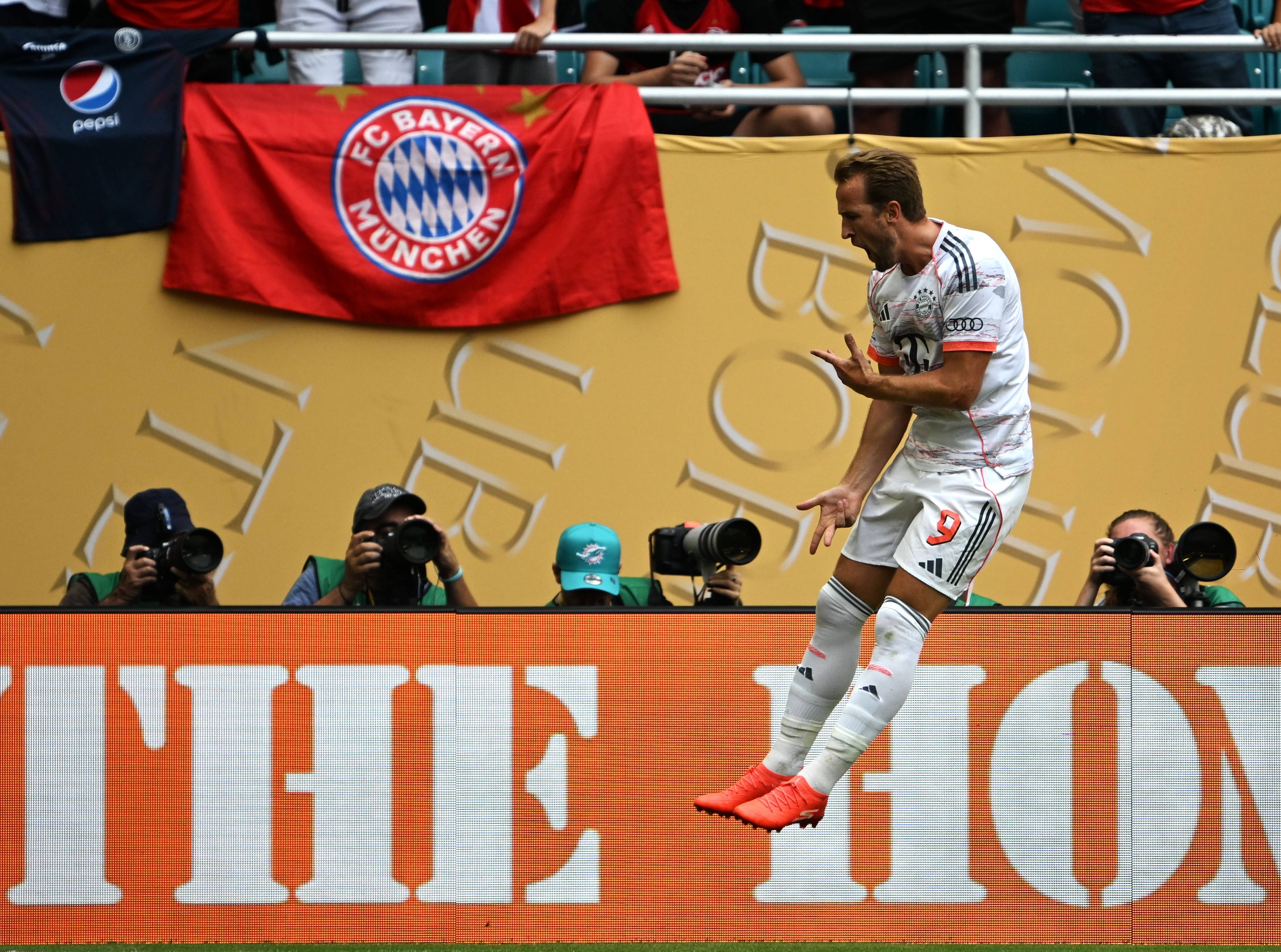 足球世俱杯|拜仁慕尼黑晋级八强