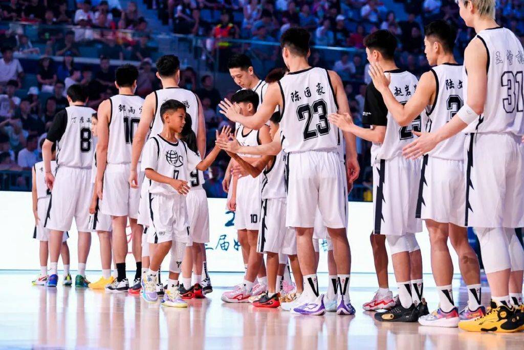 国寿同行!篮球少年圆梦之旅