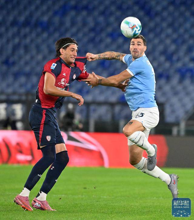 足球丨意甲：拉齐奥胜卡利亚里